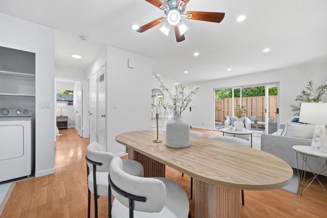 125 Connemara Way 85, Sunnyvale, CA 94087