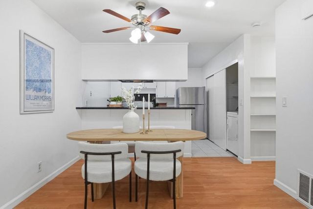 125 Connemara Way 85, Sunnyvale, CA 94087