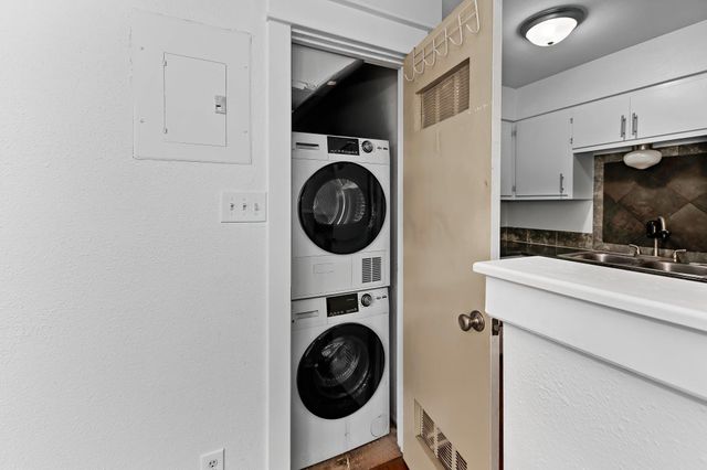1405 Hartford RD 106, Austin, TX 78703