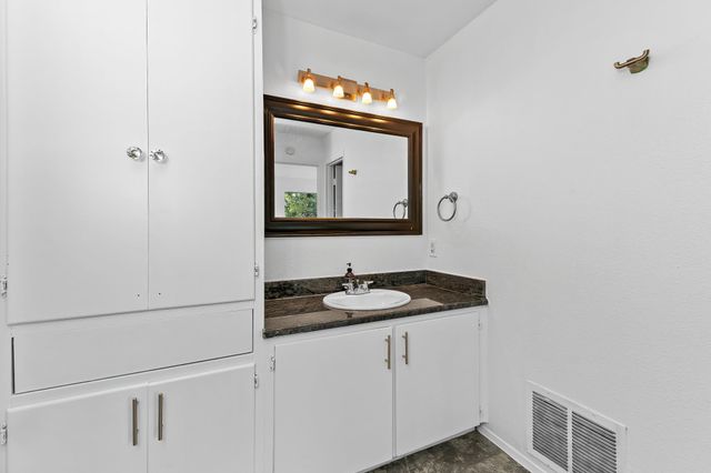 1405 Hartford RD 106, Austin, TX 78703