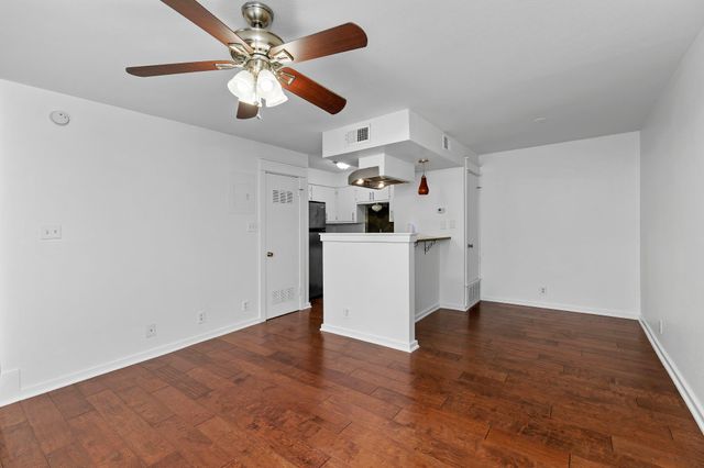 1405 Hartford RD 106, Austin, TX 78703