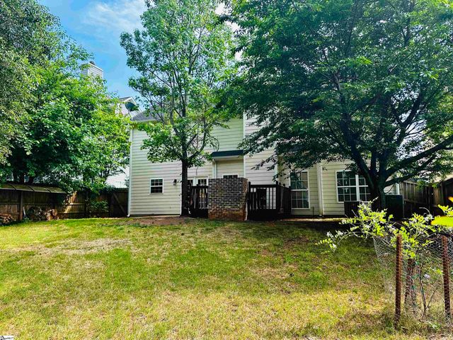 6 Boxleaf Court, Greer, SC 29650