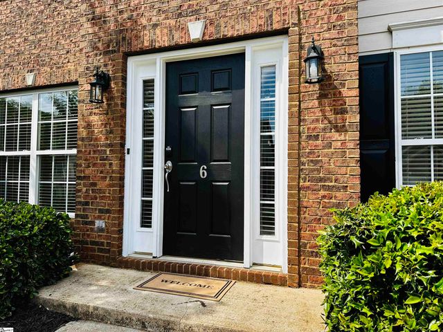 6 Boxleaf Court, Greer, SC 29650