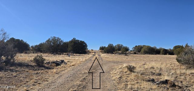 095J Headwaters Ranch -- 8, Paulden, AZ 86334