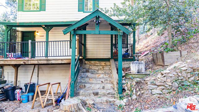 23876 Crest Forest Drive, Crestline, CA 92325