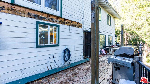 23876 Crest Forest Drive, Crestline, CA 92325