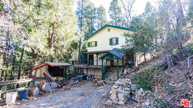23876 Crest Forest Drive, Crestline, CA 92325