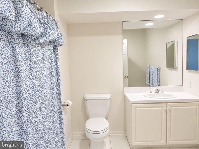 14 SLAB BRANCH CT, Marlton, NJ 08053