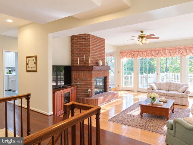 14 SLAB BRANCH CT, Marlton, NJ 08053