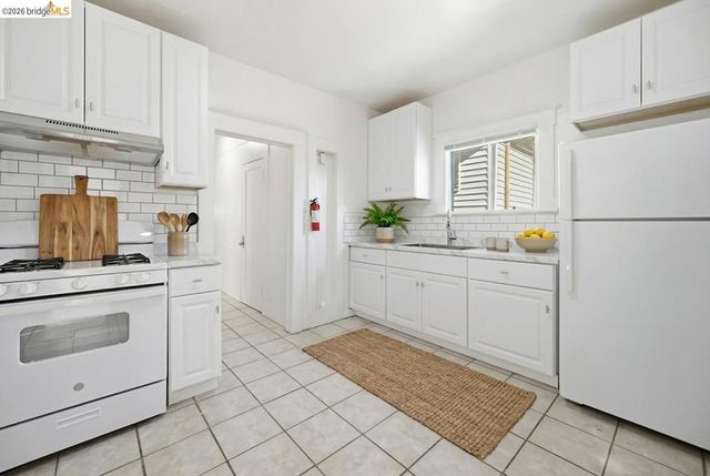 2628 22nd Ave, Oakland, CA 94606