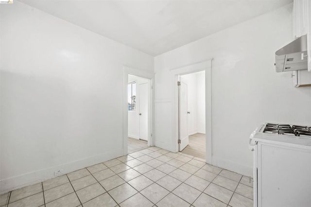 2628 22nd Ave, Oakland, CA 94606