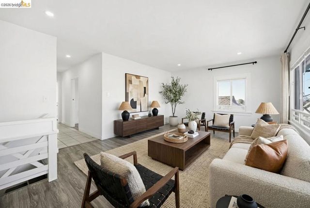 2628 22nd Ave, Oakland, CA 94606