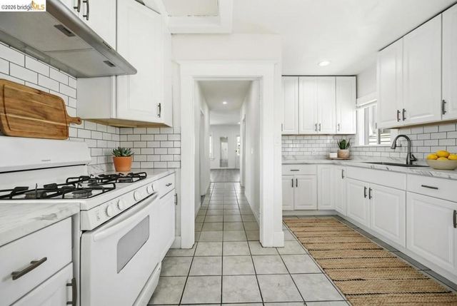 2628 22nd Ave, Oakland, CA 94606