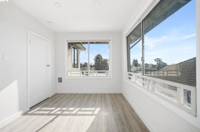 2628 22nd Ave, Oakland, CA 94606