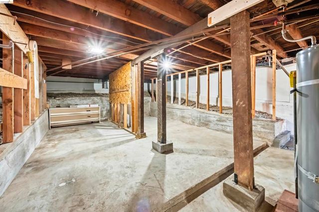 2628 22nd Ave, Oakland, CA 94606