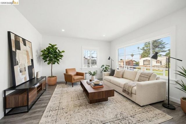 2628 22nd Ave, Oakland, CA 94606