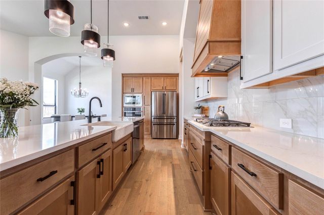 4510 Windmill Landing Lane, Fulshear, TX 77441