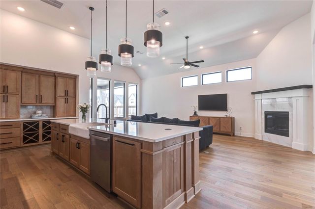 4510 Windmill Landing Lane, Fulshear, TX 77441