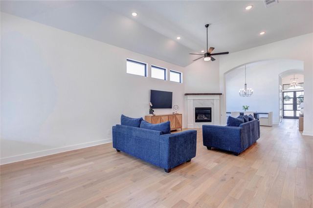 4510 Windmill Landing Lane, Fulshear, TX 77441