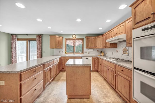 3806 21st Street NW, Canton, OH 44708