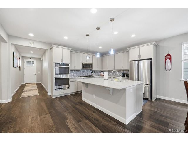 732 Boulder Peak Ave, Erie, CO 80516