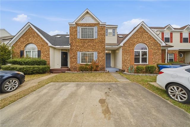 3208 Forest Green DR, Virginia Beach, VA 23453