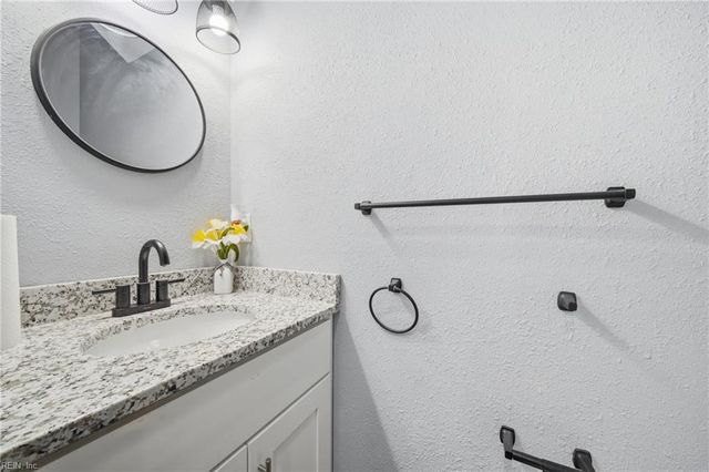 3208 Forest Green DR, Virginia Beach, VA 23453