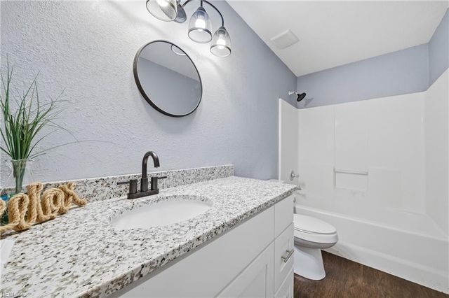 3208 Forest Green DR, Virginia Beach, VA 23453