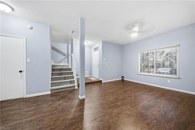 3208 Forest Green DR, Virginia Beach, VA 23453