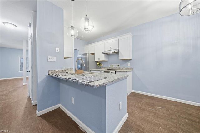 3208 Forest Green DR, Virginia Beach, VA 23453