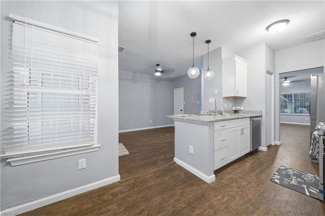 3208 Forest Green DR, Virginia Beach, VA 23453