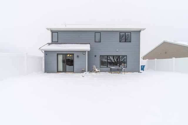 1810 Nolan Meadows Run, Angola, IN 46703