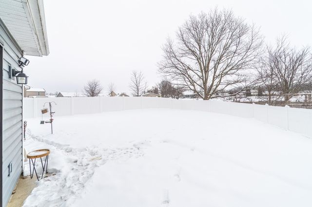 1810 Nolan Meadows Run, Angola, IN 46703