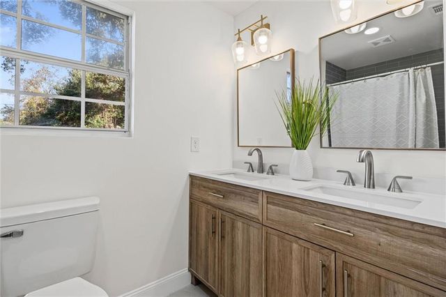 818 Cadillac Avenue, Dauphin Island, AL 36528