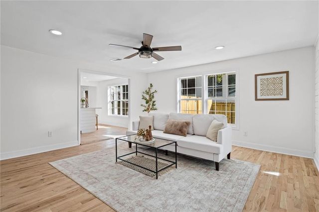 818 Cadillac Avenue, Dauphin Island, AL 36528