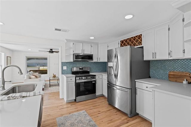 818 Cadillac Avenue, Dauphin Island, AL 36528