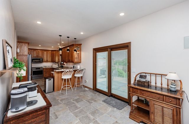 1957 W Jackson Street, Knoxville, IA 50138