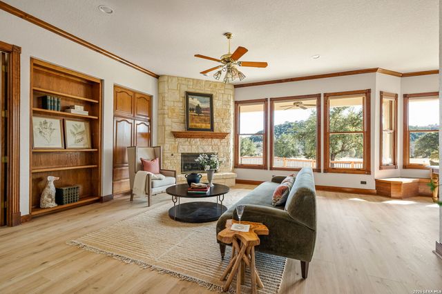 331 Wild Turkey Blvd, Boerne, TX 78006