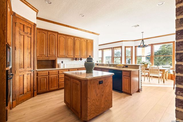 331 Wild Turkey Blvd, Boerne, TX 78006