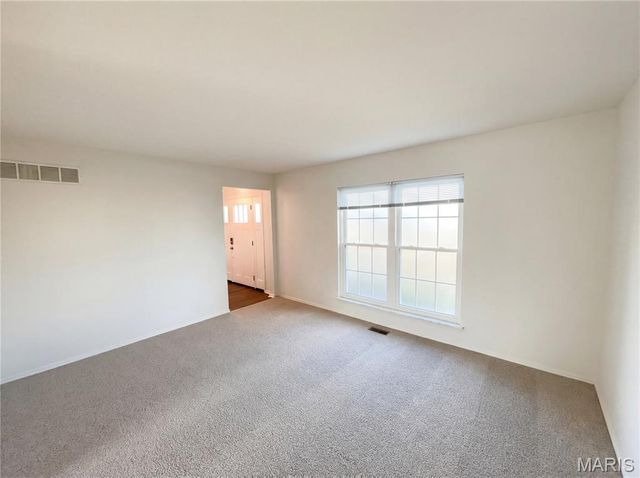 3 Royallbend Court, O'fallon, MO 63368