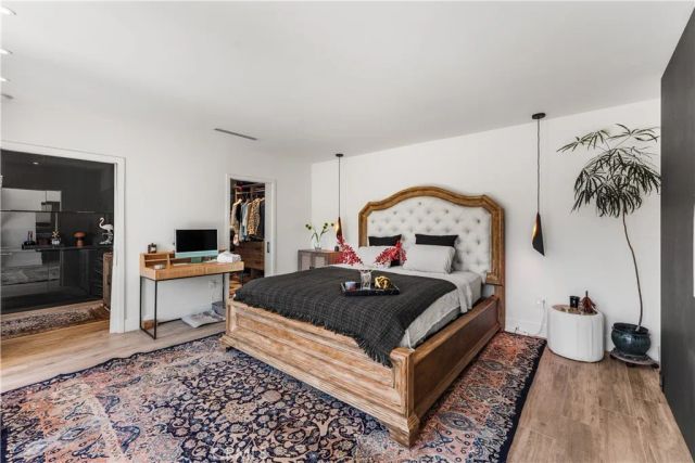 5910 Alonzo, Encino, CA 91316
