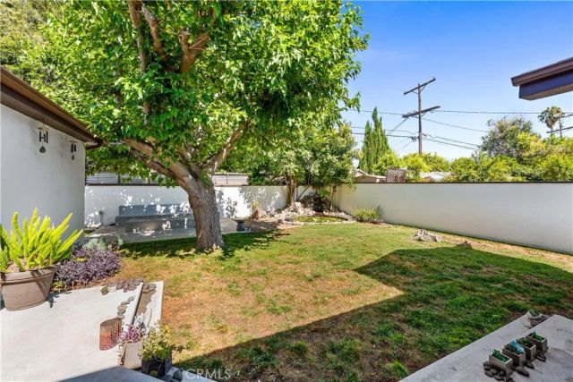 5910 Alonzo, Encino, CA 91316