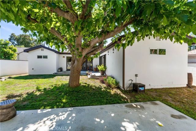 5910 Alonzo, Encino, CA 91316