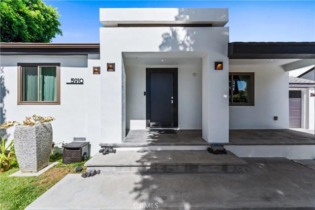 5910 Alonzo, Encino, CA 91316