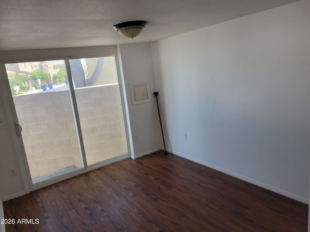 61 W Southern Avenue 68, Mesa, AZ 85210