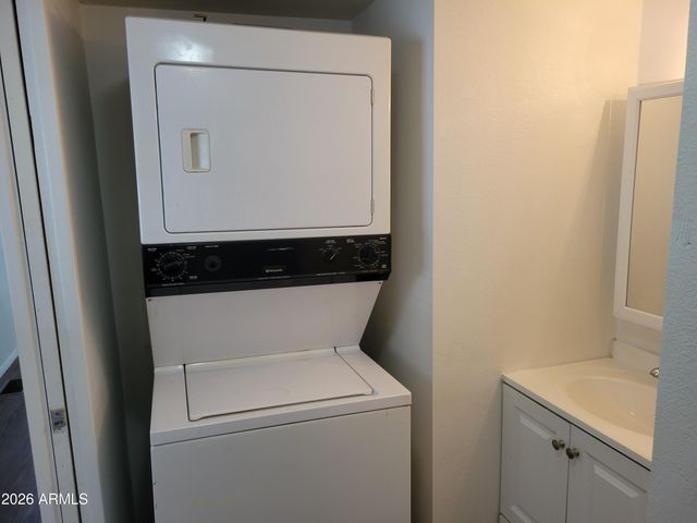 61 W Southern Avenue 68, Mesa, AZ 85210