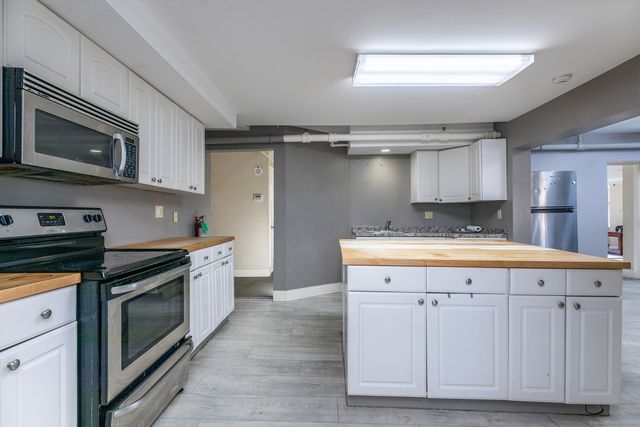 77 New Milford Turnpike, Washington, CT 06777