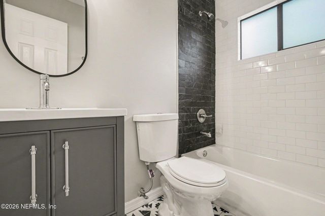 8459 PIKES PEAK Drive N, Jacksonville, FL 32244