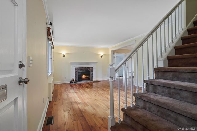 29 Coralyn Avenue, White Plains, NY 10605