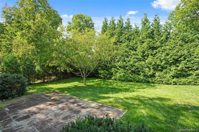 29 Coralyn Avenue, White Plains, NY 10605